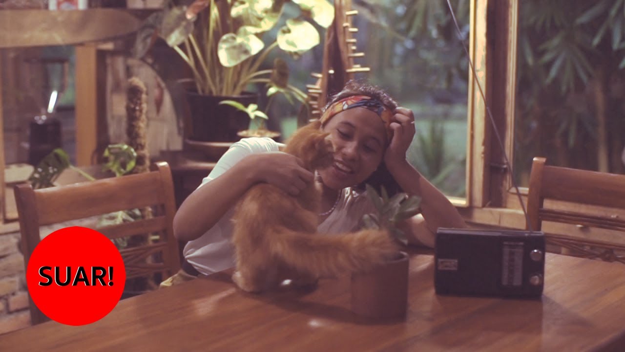 Lintang Ariani - The Whole Package (Official Music Video)