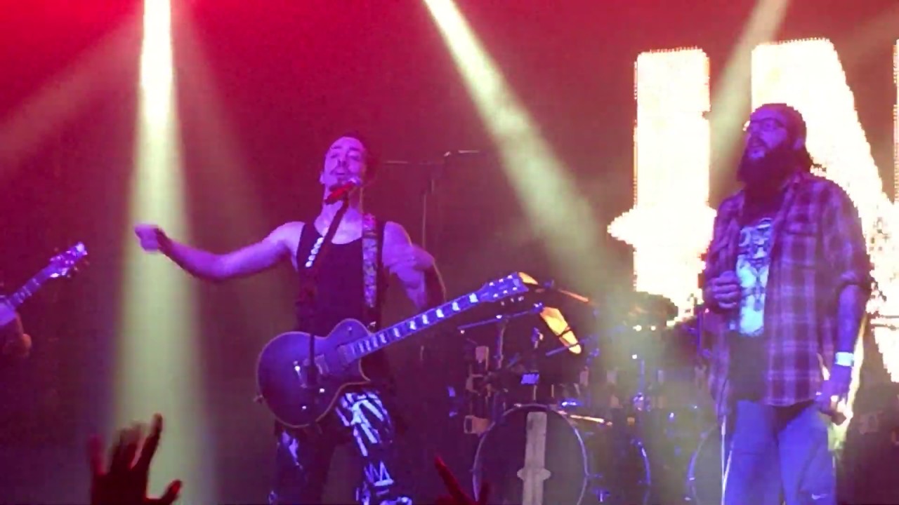 INUTILISMO feat. Cauê moura - System Of A Down - Aerials (cover) Carioca club