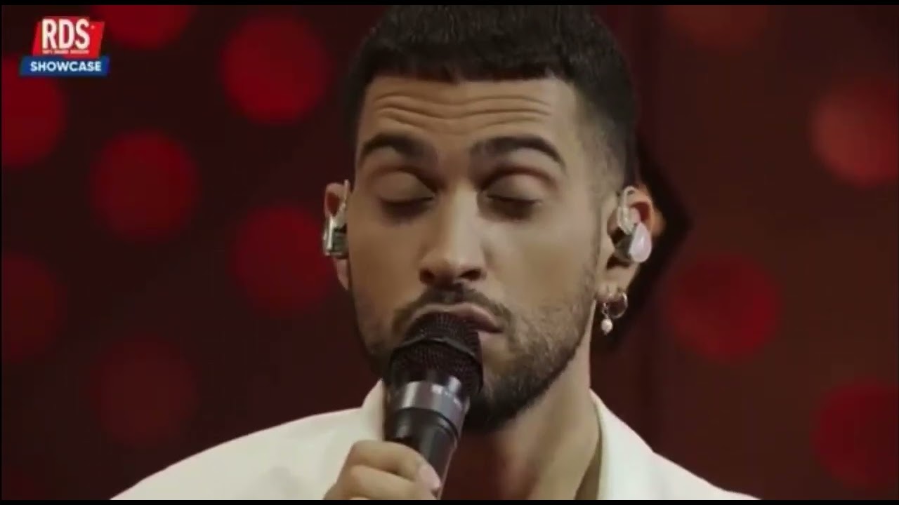 Mahmood - Baci Dalla Tunisia (Live at RDS Showcase 2021)