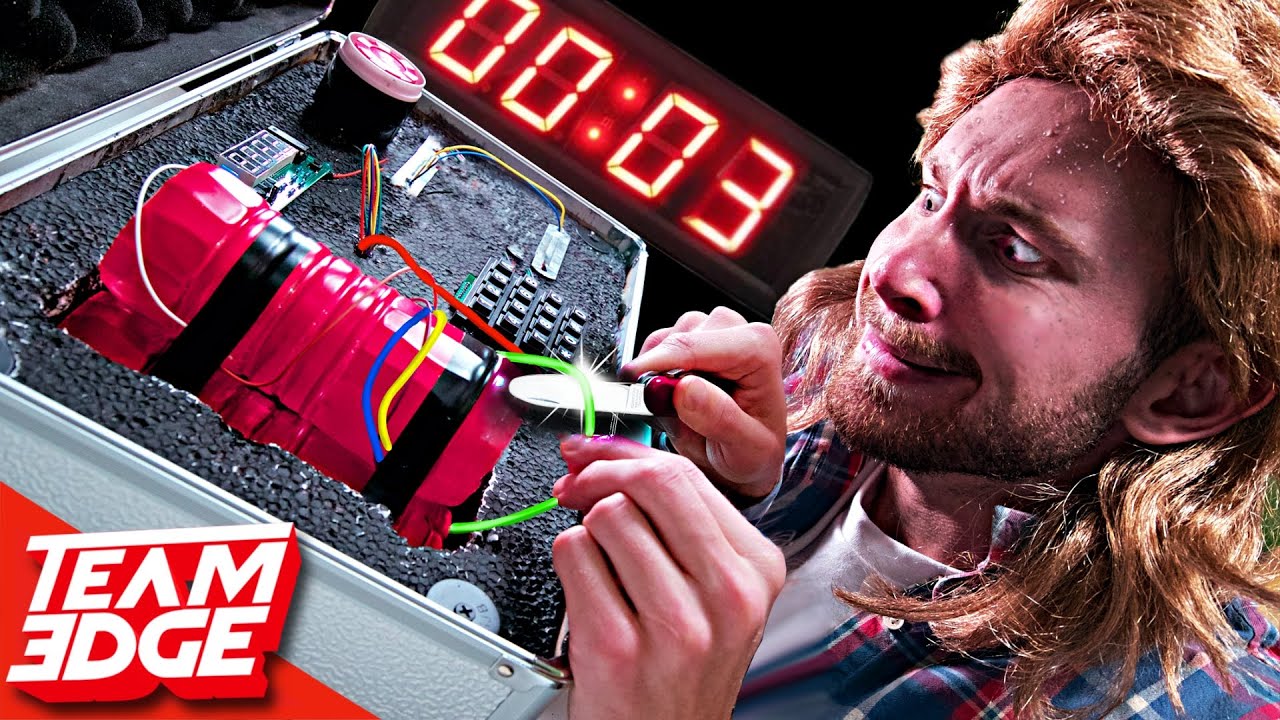 Don't Let the Bomb Explode Challenge!!
