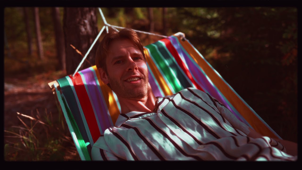 Tommy Tee ft. Yosef Wolde-Mariam, Lars Vaular, Jonas Benyoub - TOPPFORM (offisiell musikkvideo)