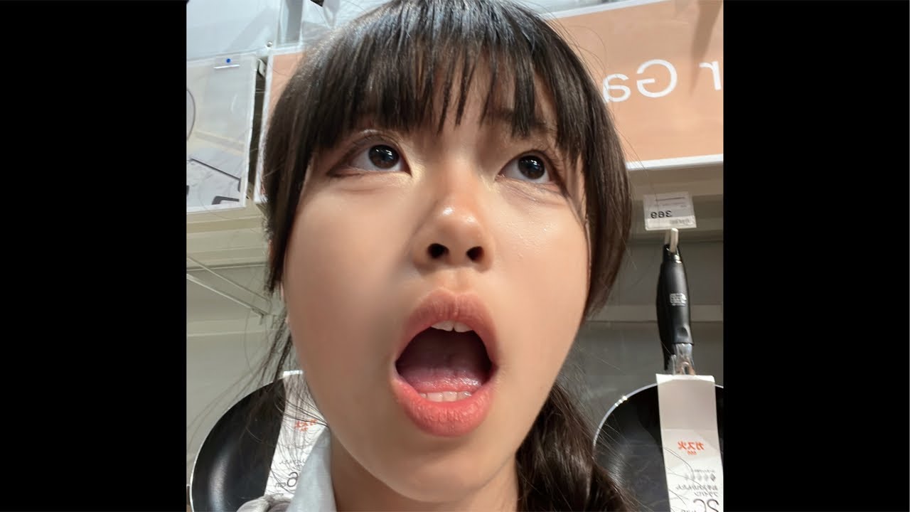 夜のショッピングモール回ってます🛍️
