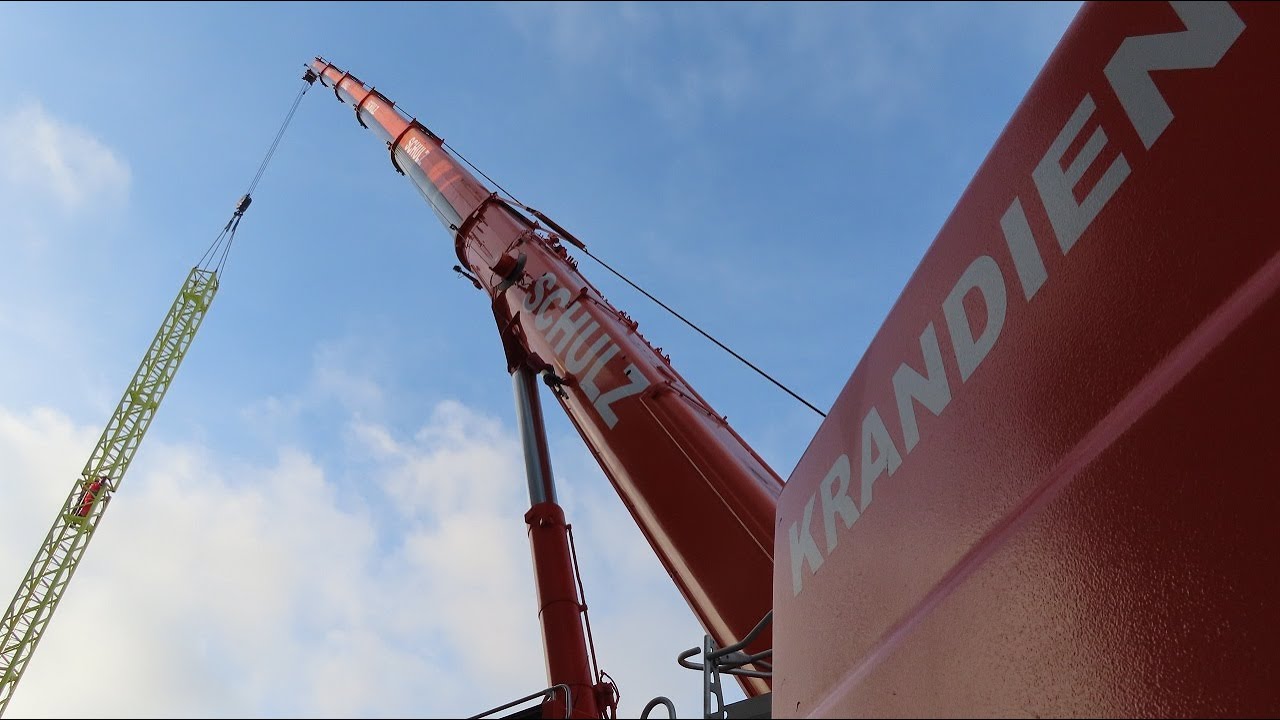 Soeren66 - LIEBHERR LTM 1160-5.2 vom Krandienst Schulz bei der Kranmontage eines FB GRU GHS 501