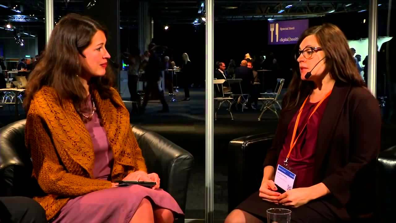 DHD15 &ndash; Day 1 &ndash;  Dina & Mina Show with Laura Almenberg, VERYDAY