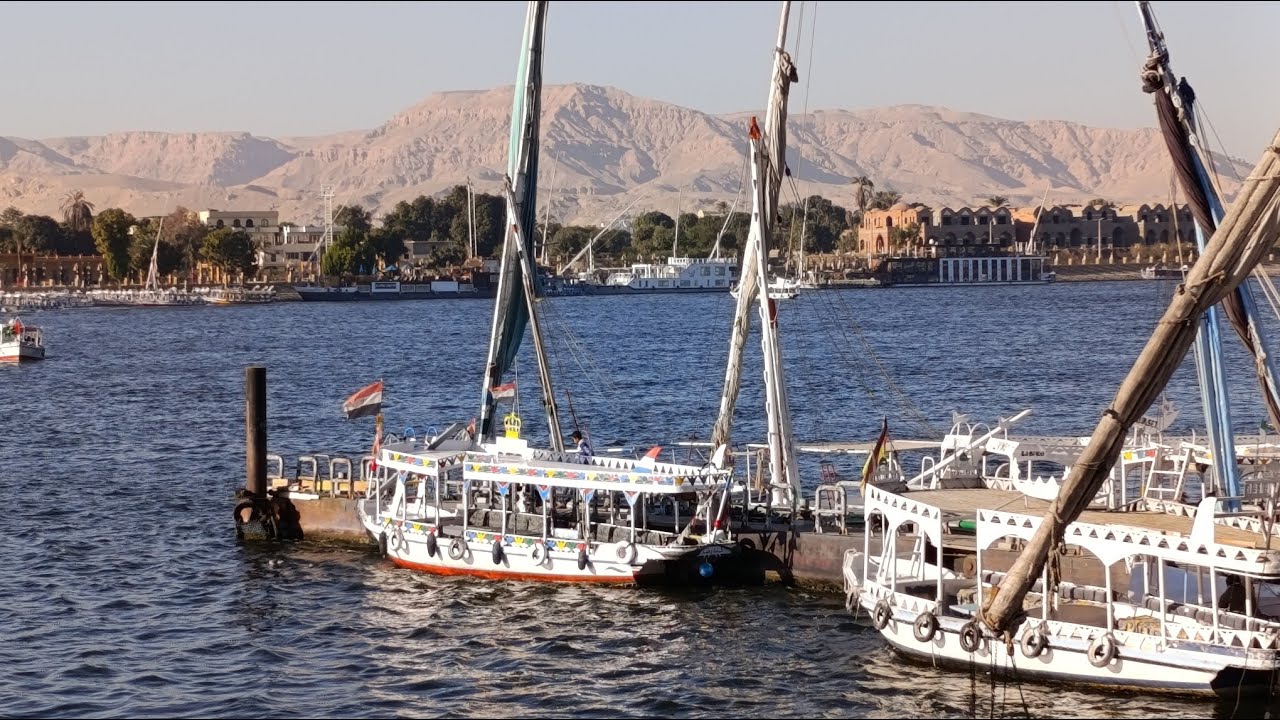 Karnak / taniec brzucha na statku