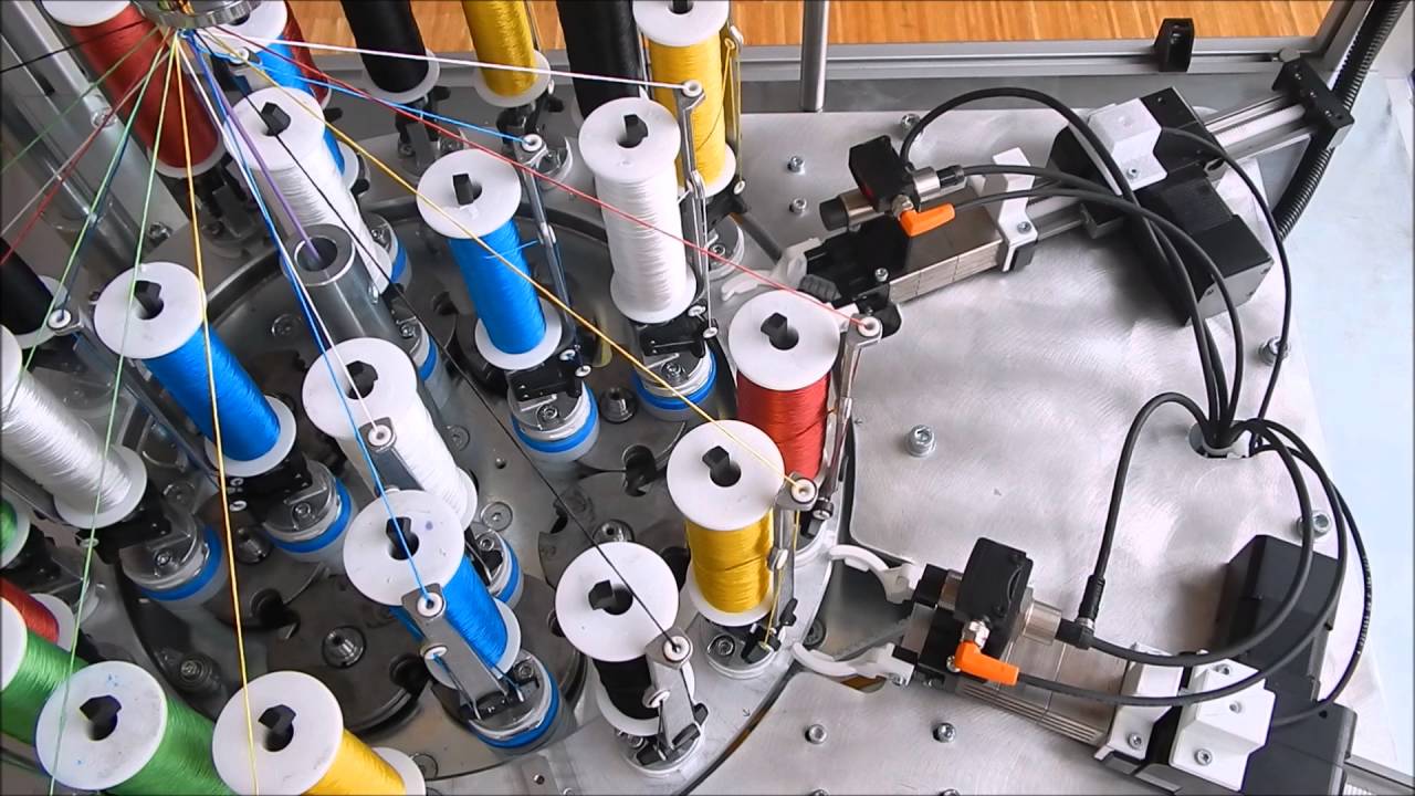 ark | Geflechtproduktion 4.0 - Flechtmaschine samt automatisiertem Klöppelwechselsystem