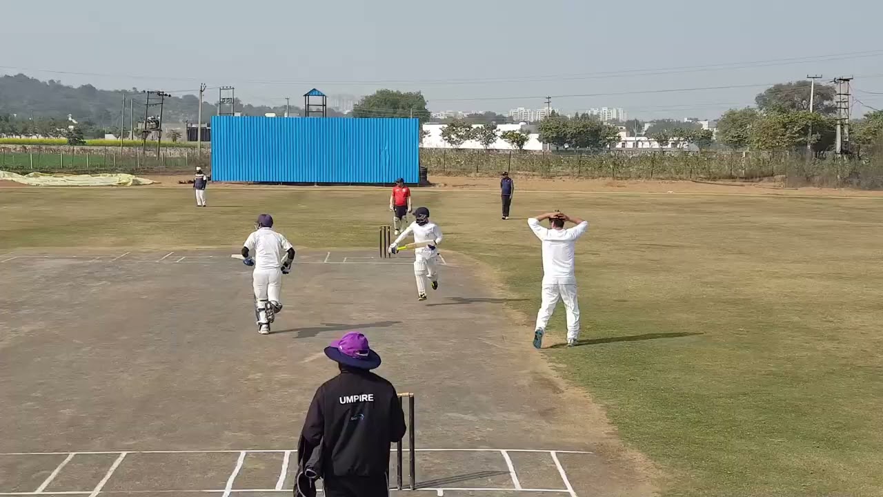 Match Stopped! Non-Fielder Bats, Crowd Debates, Catch Ends It |||| AKUMA XI vs OGs XI