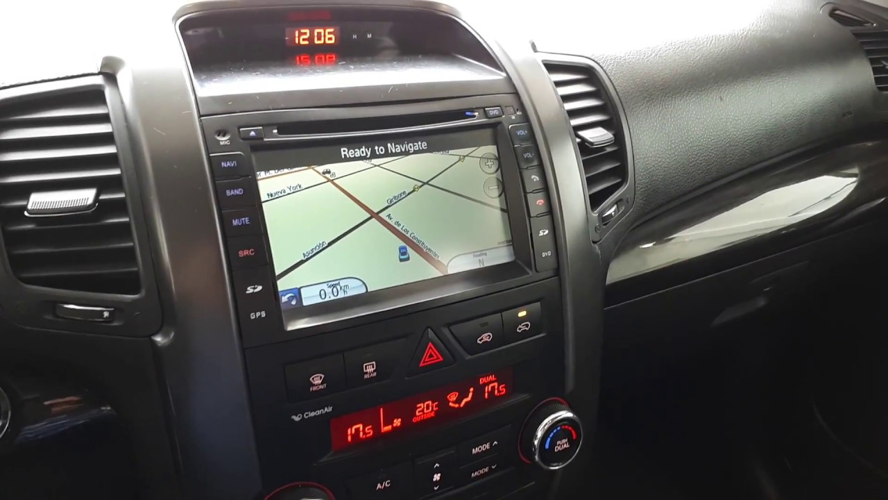 KIA SORENTO 2.4 EX PREMIUM 4X4 AT 7 AS - 2010 -