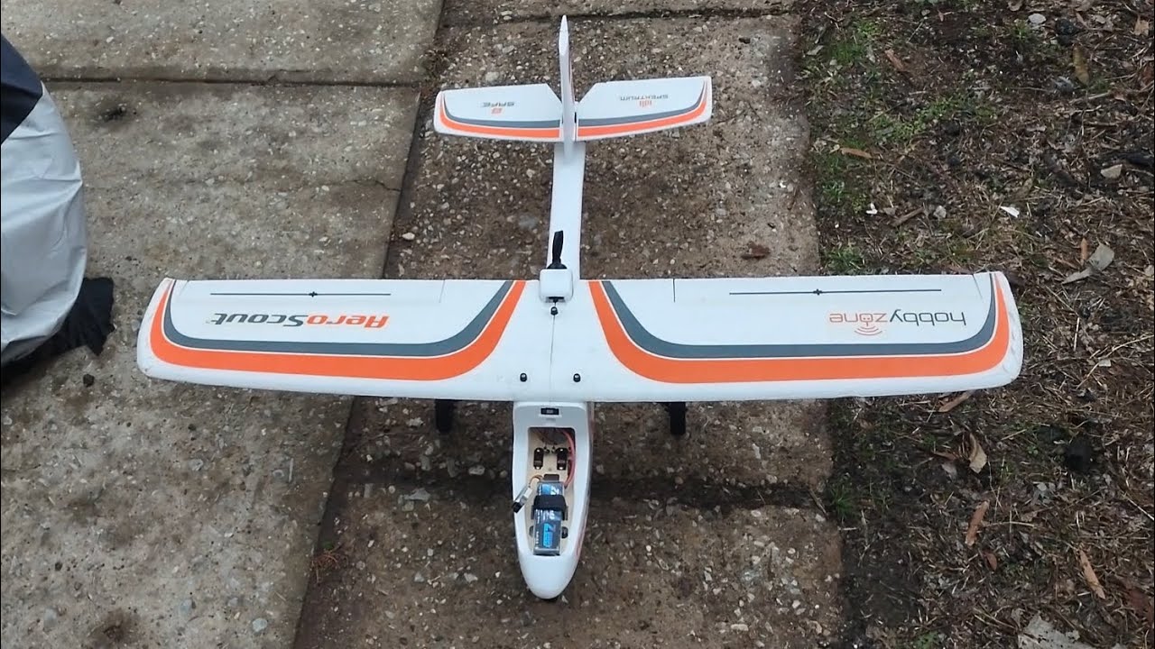 Happy New Year. First flight of 2024 with the Aeroscout S2 1.1m. Thanks for watching.
