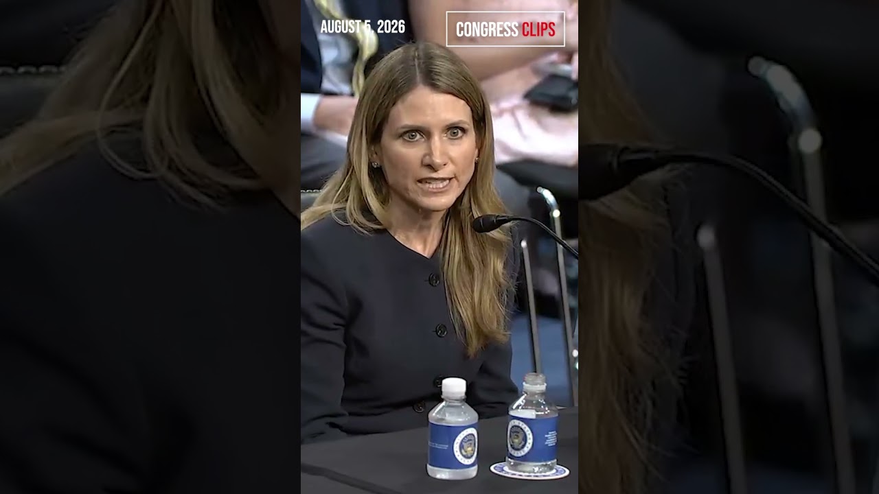 Блюменталь допрашивает кандидата в судьи Анну Сент-Джон о штурме Капитолия 6 января