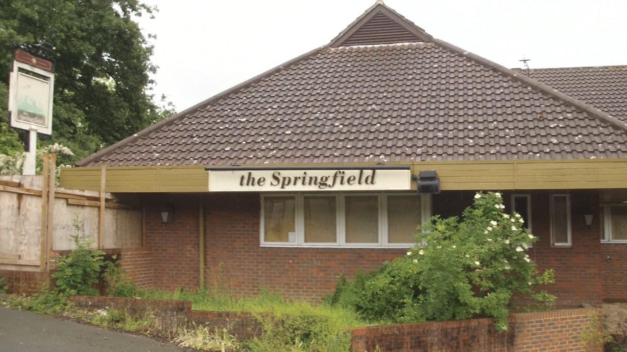 Abandoned Springfield Pub in Springfield-Milton Keynes (England)
