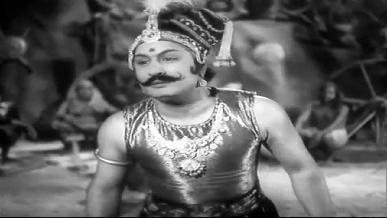 ஏச்சு பிழைக்கும்  தொழிலே | Echu Pizhaikkum Thozhile | T. M. Soundararajan, Jikki Evergreen Song