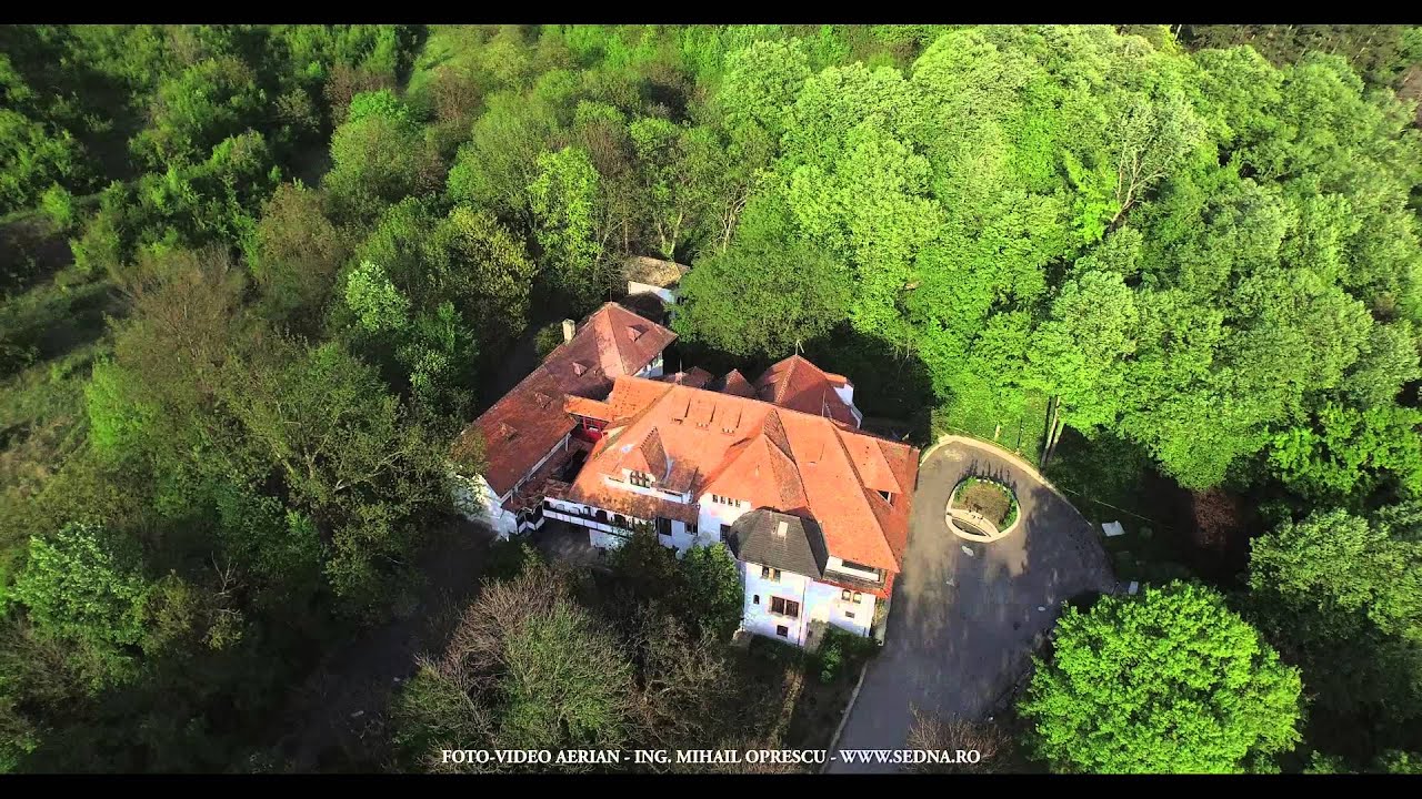 Centrul de Cultură Brătianu - Vila Florica, Ştefăneşti, Argeş