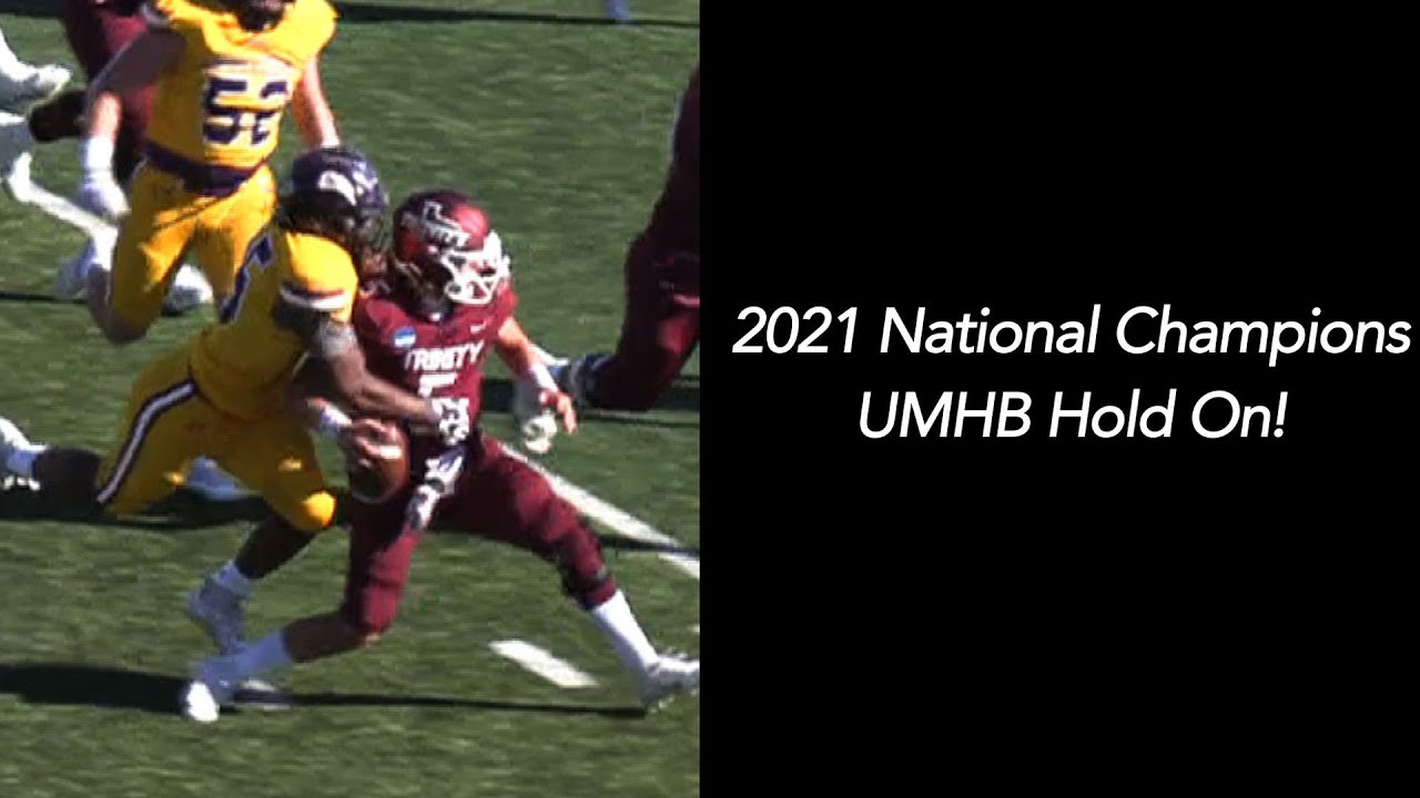 Division 3 Football Playoff | Mary Hardin Baylor Holds off Trinity