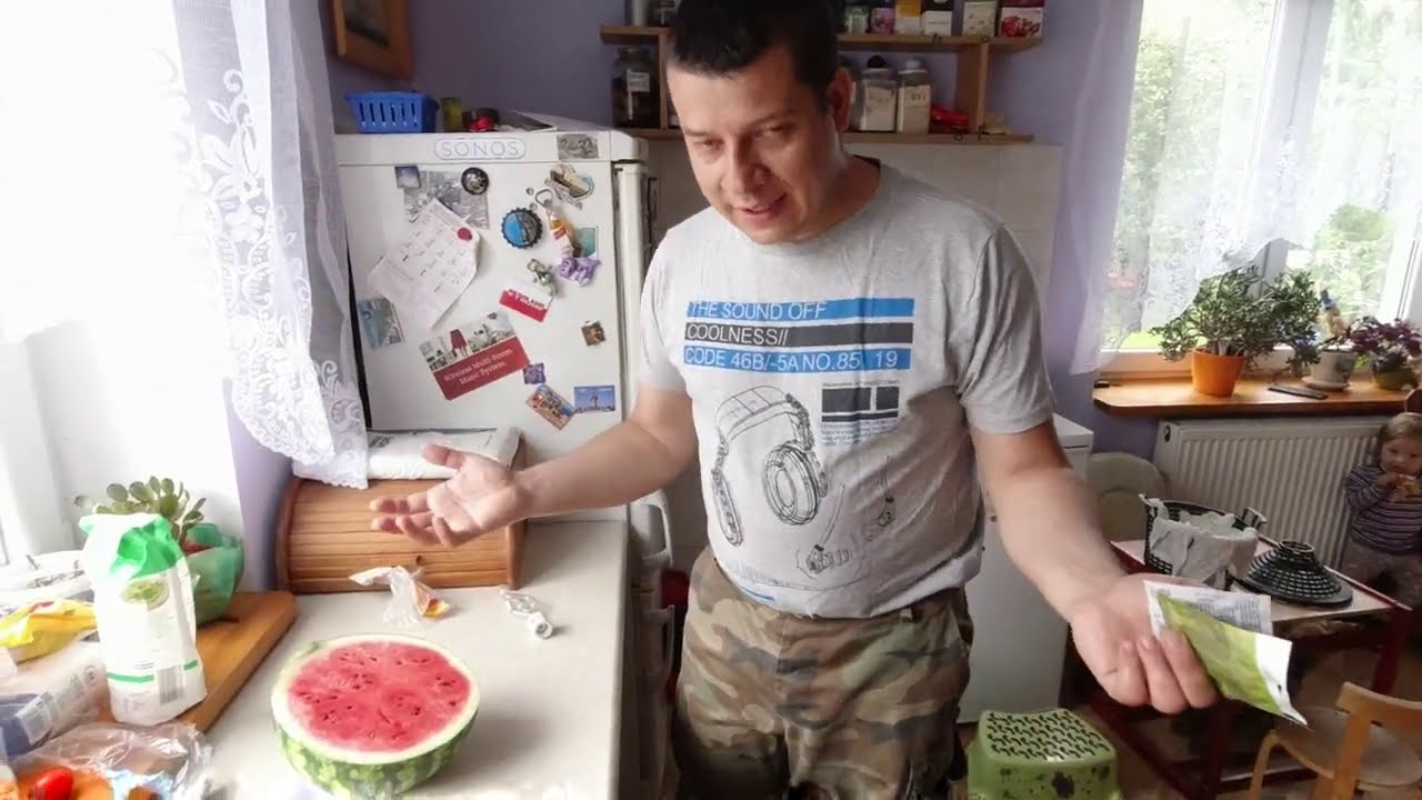 No to robimy domowe winko z  czerwonej porzeczki