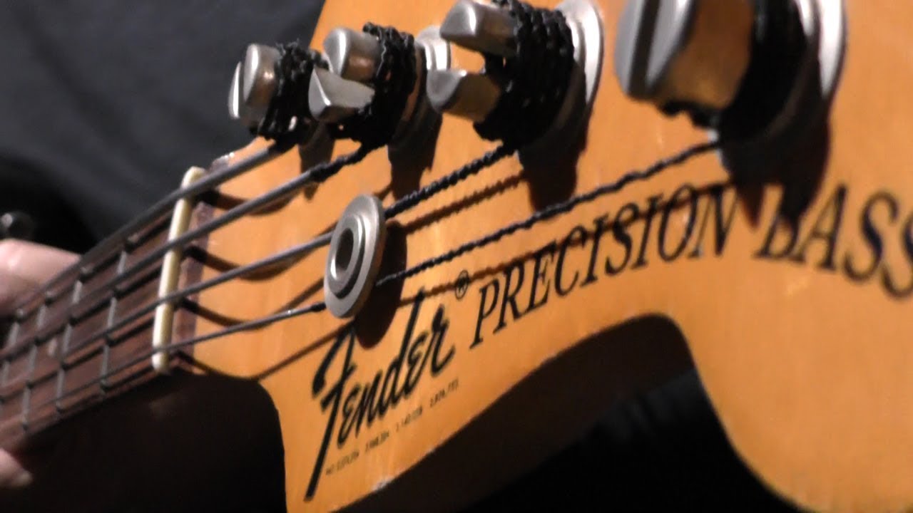 1972 Fender Precision bass / 1973 Fender Bassman 100 (silverface) - vintage guitar demo