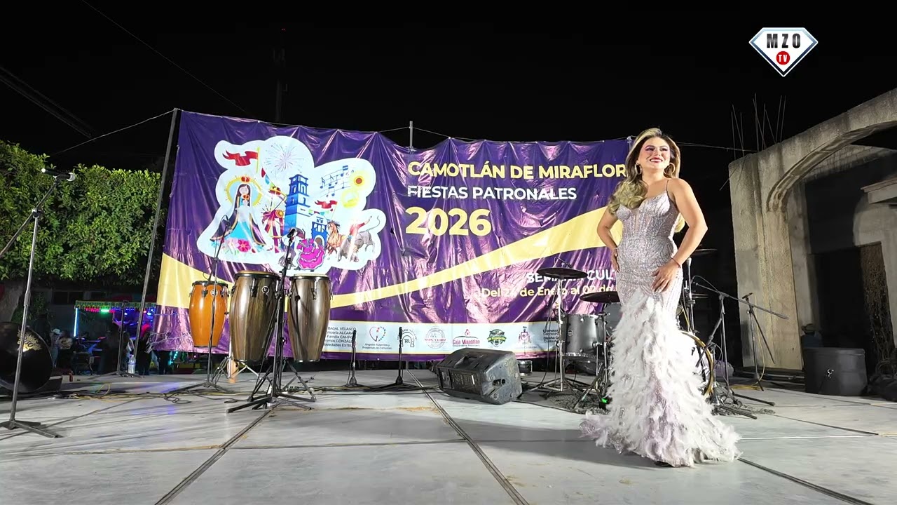 Coronación y reconocimientos como a Cadena VIP en Camotlán fiestas 2026
