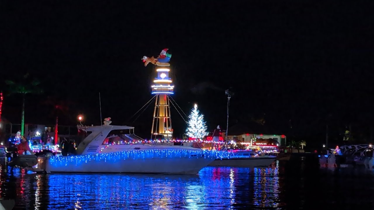 Cape Coral Four Freedoms Park boat parade