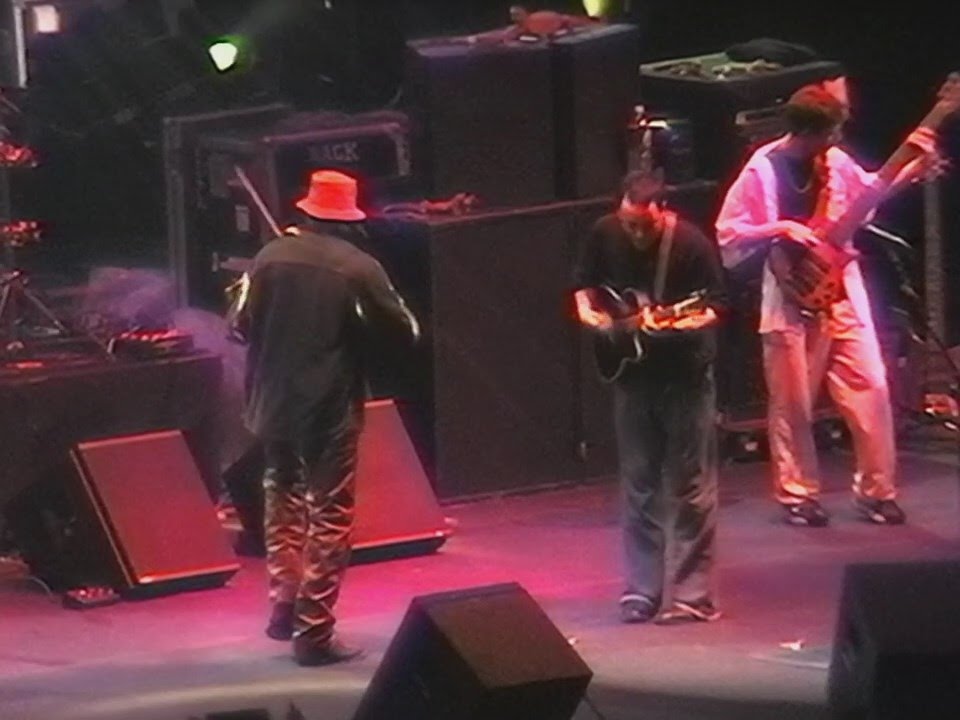 Dave Matthews Band - 5/22/99 - [Full Show] - Veterans Stadium - Philly, PA - [60fpsOption]