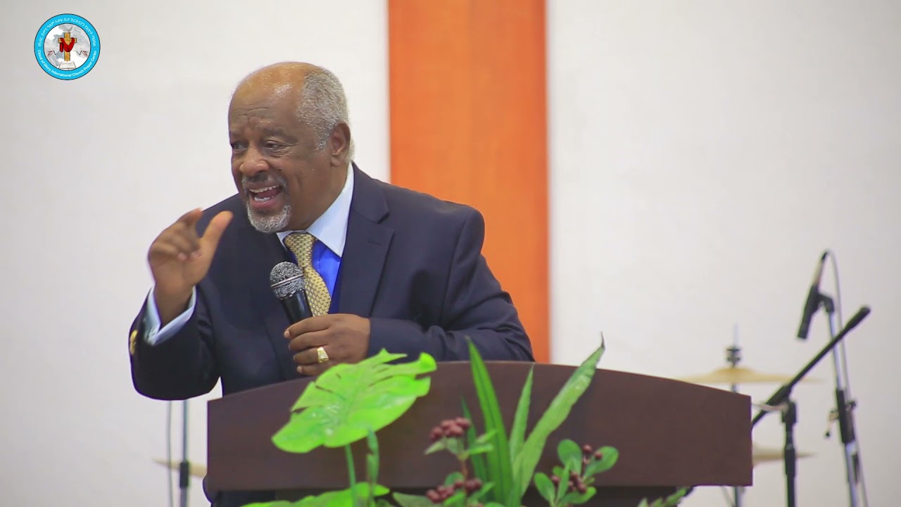 በክርስቶስ ደም እርግማን ይሰበራል