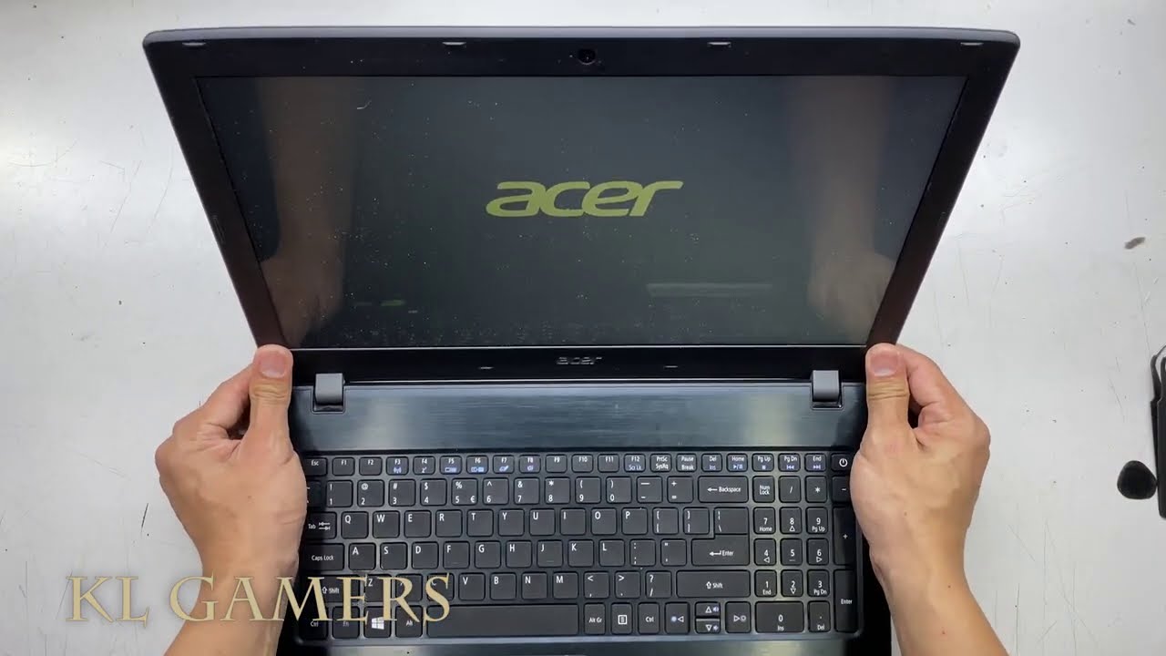 acer Aspire E5-575G-71MN Notebook Repair Replace Battery
