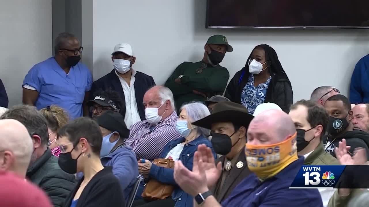 Victims recount interactions with Brookside PD during town hall
