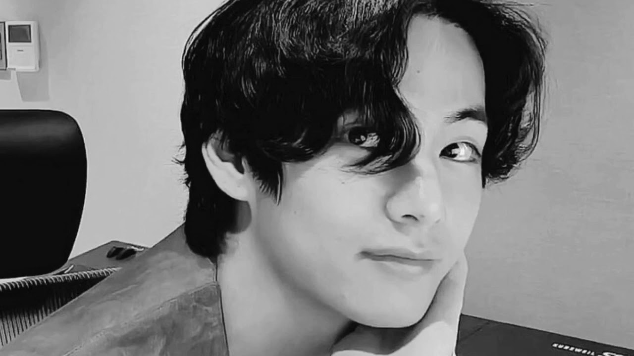 •ASMR TAEHYUNG: “dorme agarradinha comigo.”
