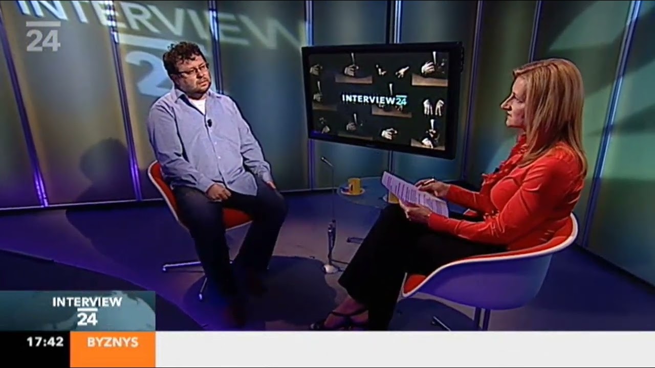 TOM&Aacute;&Scaron; PITR A FRANTI&Scaron;EK MR&Aacute;ZEK - KOMET&Aacute;Ř JAROSLAVA KMENTY