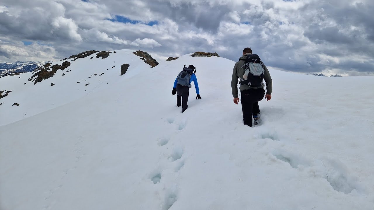Karspitze, Kreuzjoch am Zillertal (Tirol) in Österreich Mai 2024