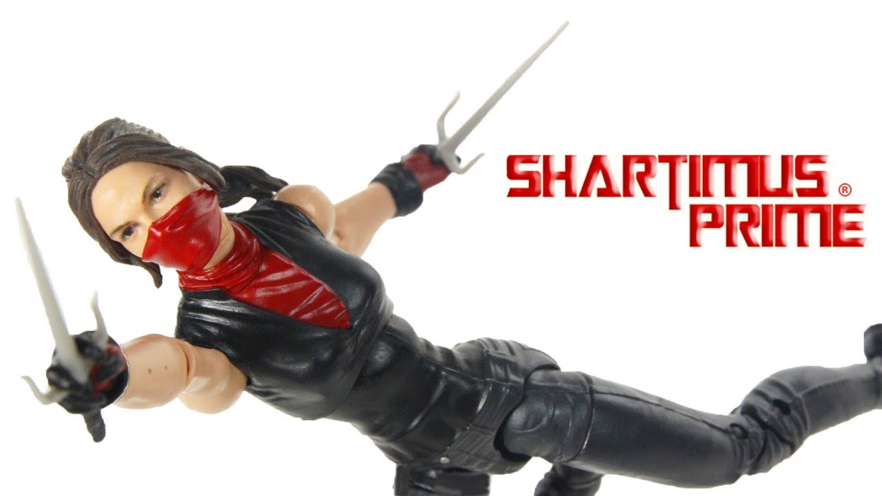 Marvel Legends Netflix Elektra Man-Thing BAF Wave Hasbro Action Figure Toy Review