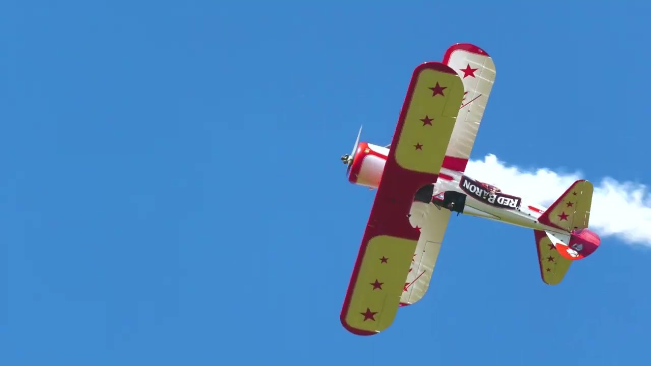 INSANE training to become a WING WALKER pilot. #airshow #aerobatics#extremesports #wingwalker
