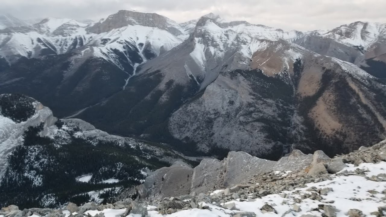 North Glasgow mountain in Kananaskis solo scramble