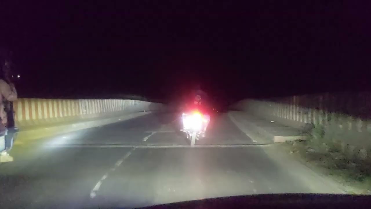 চান্দ্রা আর বাইপাইল এর ট্রাফিকে না পরে এলেঙ্গা থেকে সভার নবীনগর | Toyota Prius Premium - Road Tripe