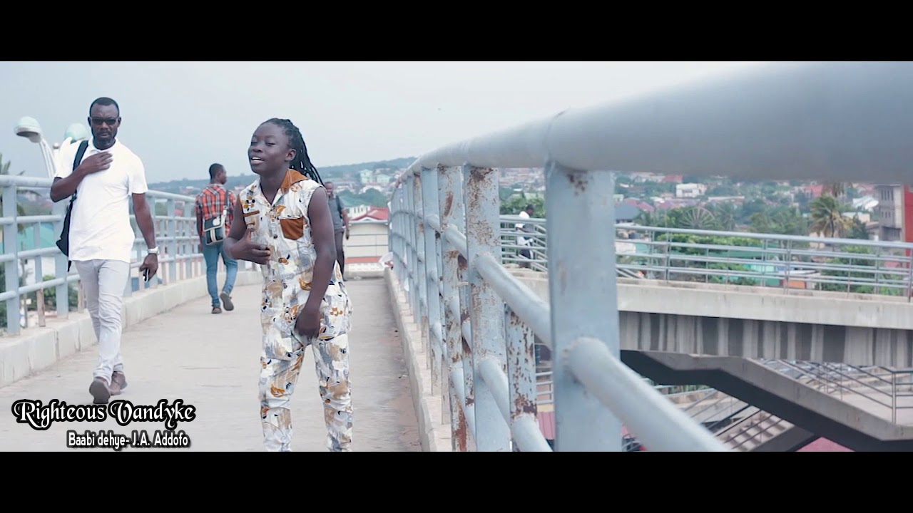 Watch Righteous Vandyke doing justice to 2 of J. A. Adofo's songs mashed up