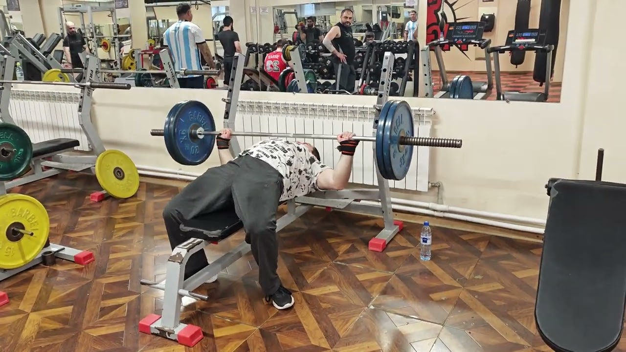 [Жим лежа] Bench Press - 100kg x 5 (May 22, 2025)