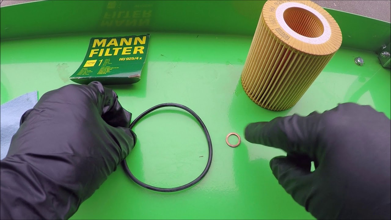 BMW 2002 530i E39 M54 oil change