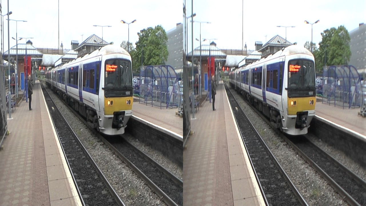 Panasonic HC X900M plus VW CLT2 lens Side by Side 3D Test - Trains at Aylesbury Station 3-5-2017