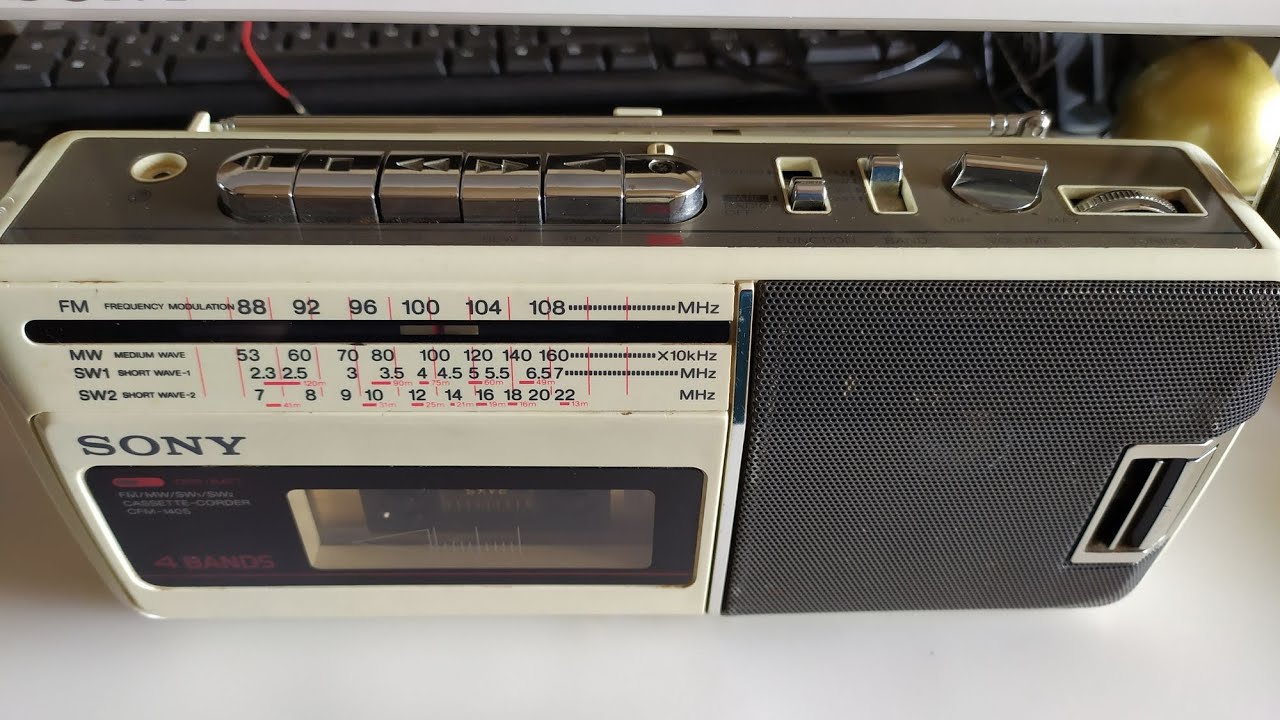 Radyo Teyp Lastik Değişimi ve Minik Tamirler : Sony CFM-140S