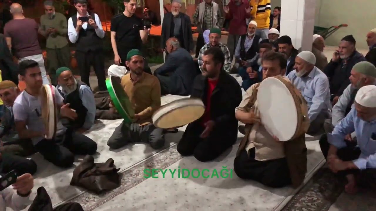 Şeyh Seyda Dergahında Arbane İlahi #arbane #zikir #sufi #mürid #şeyhseyda #cizre #elcezeri