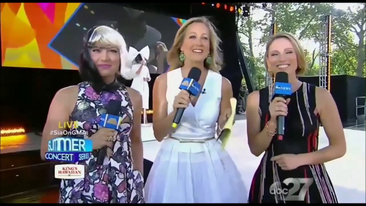 Sia ( At Live  