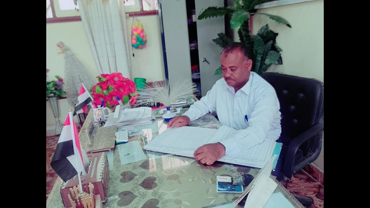 مدير مدرسة الشهيد محمود الأمين الابتدائية في سطور