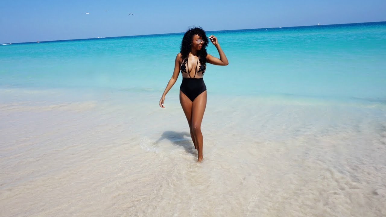 OhThatsAshleys Life Vlog | 👯 Bestie Beach Day Trips ▸ 🌺 MAUI Four Seasons