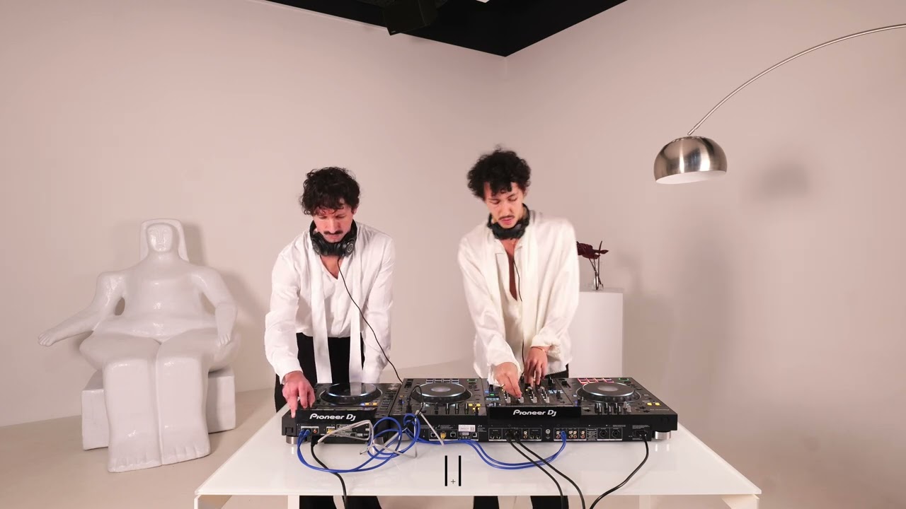 SIMETRIA | Blathoven B2B Santo Domingo @ Iconic Studio, Sofia
