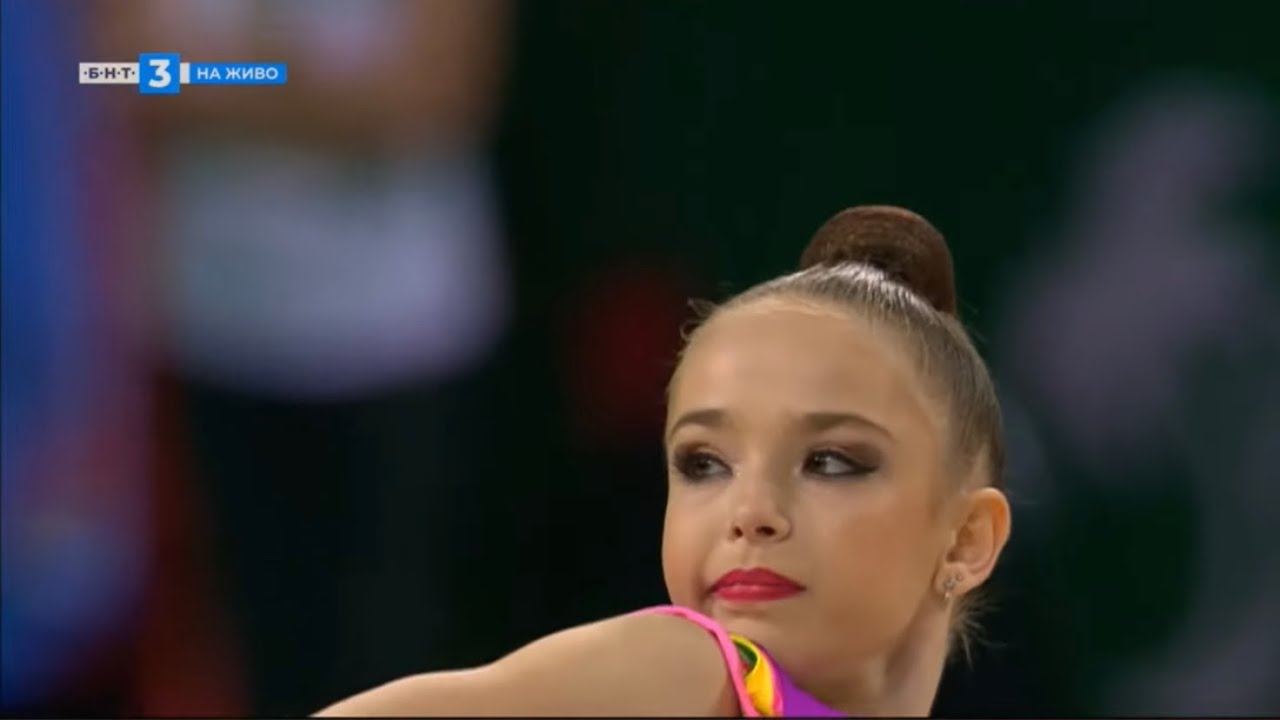 Clubs & Ribbon - Group D - World Championships Sofia 2022