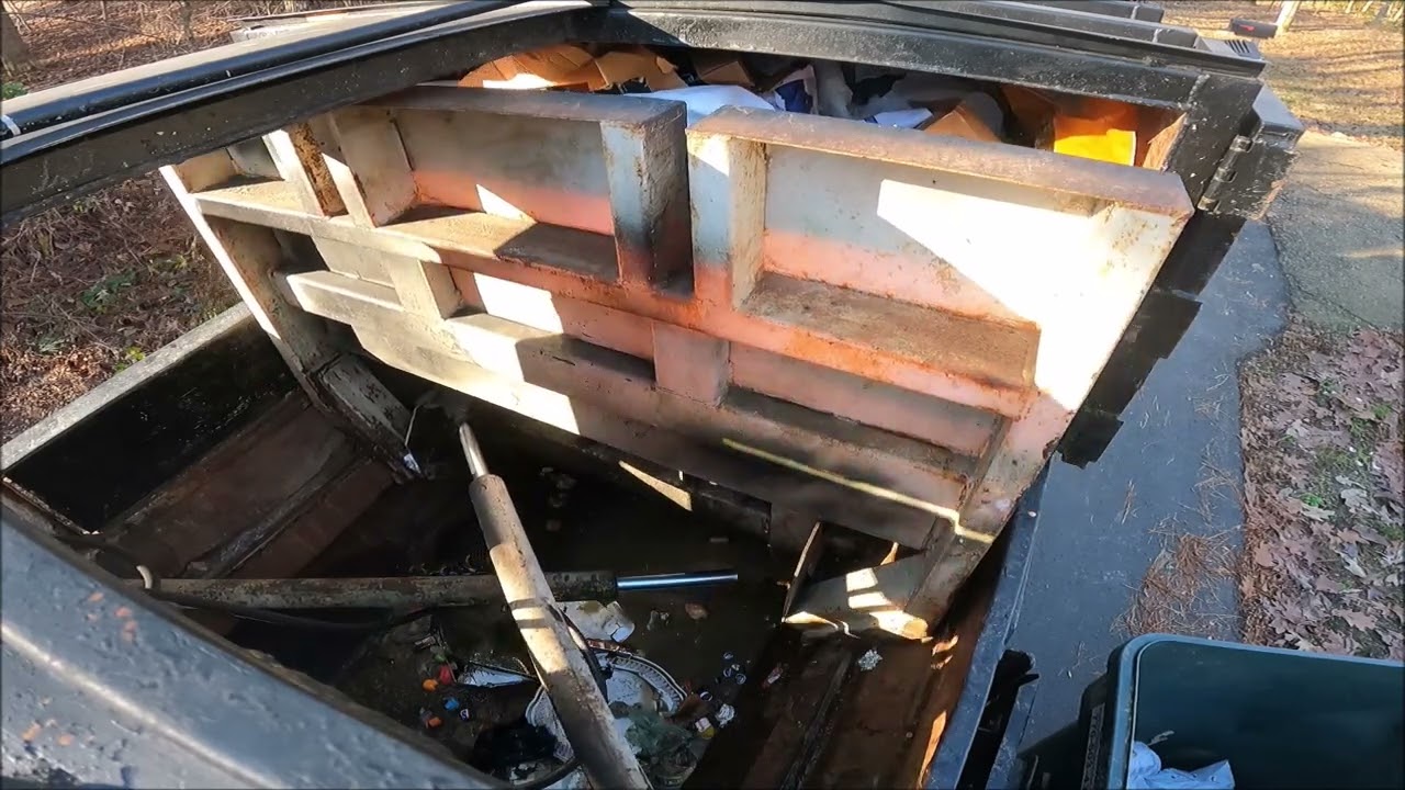 Garbage Man GoPro - Wayne Pup Hopper