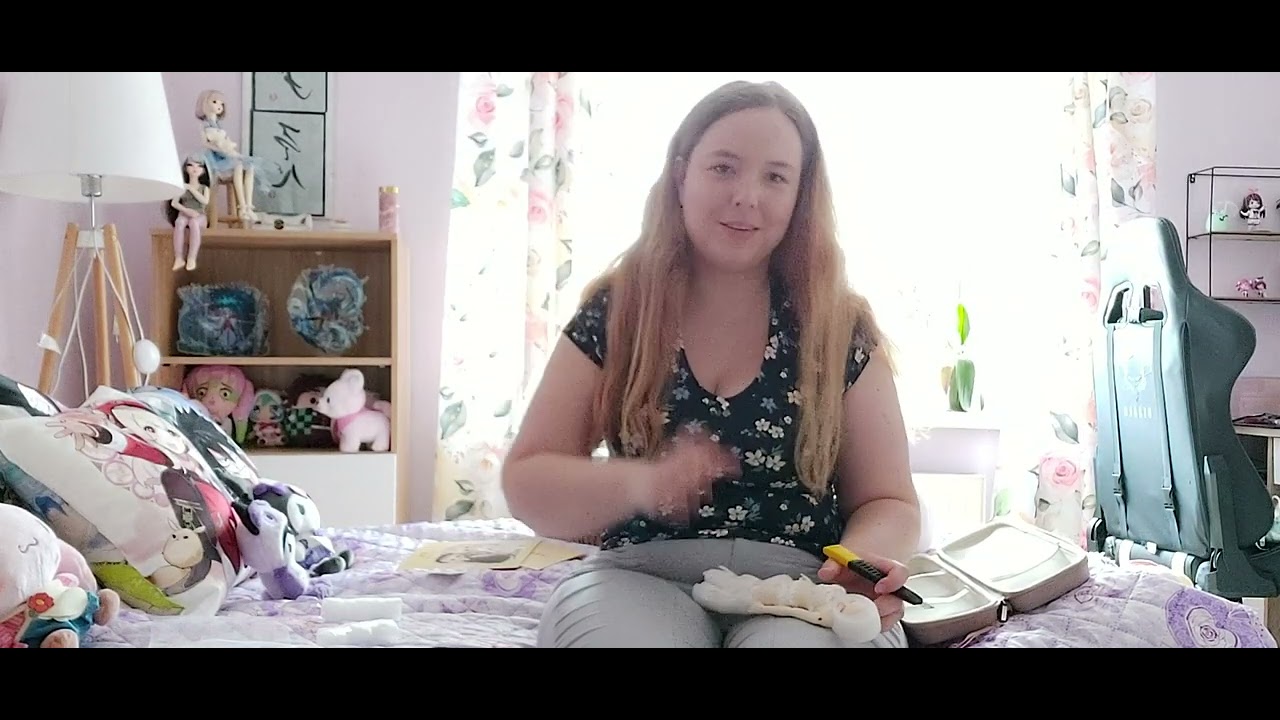Unboxing Gina Myou doll od Junkyspot