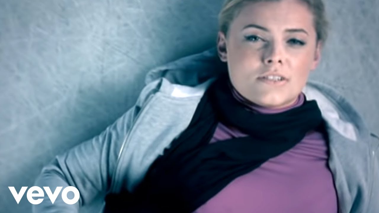 Ania Dąbrowska - Musisz wierzyc (Video)