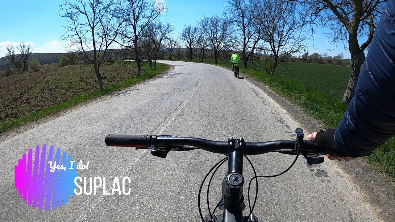 POV plimbare BICICLETA prin satele MURESENE / pranz la RESTAURANT
