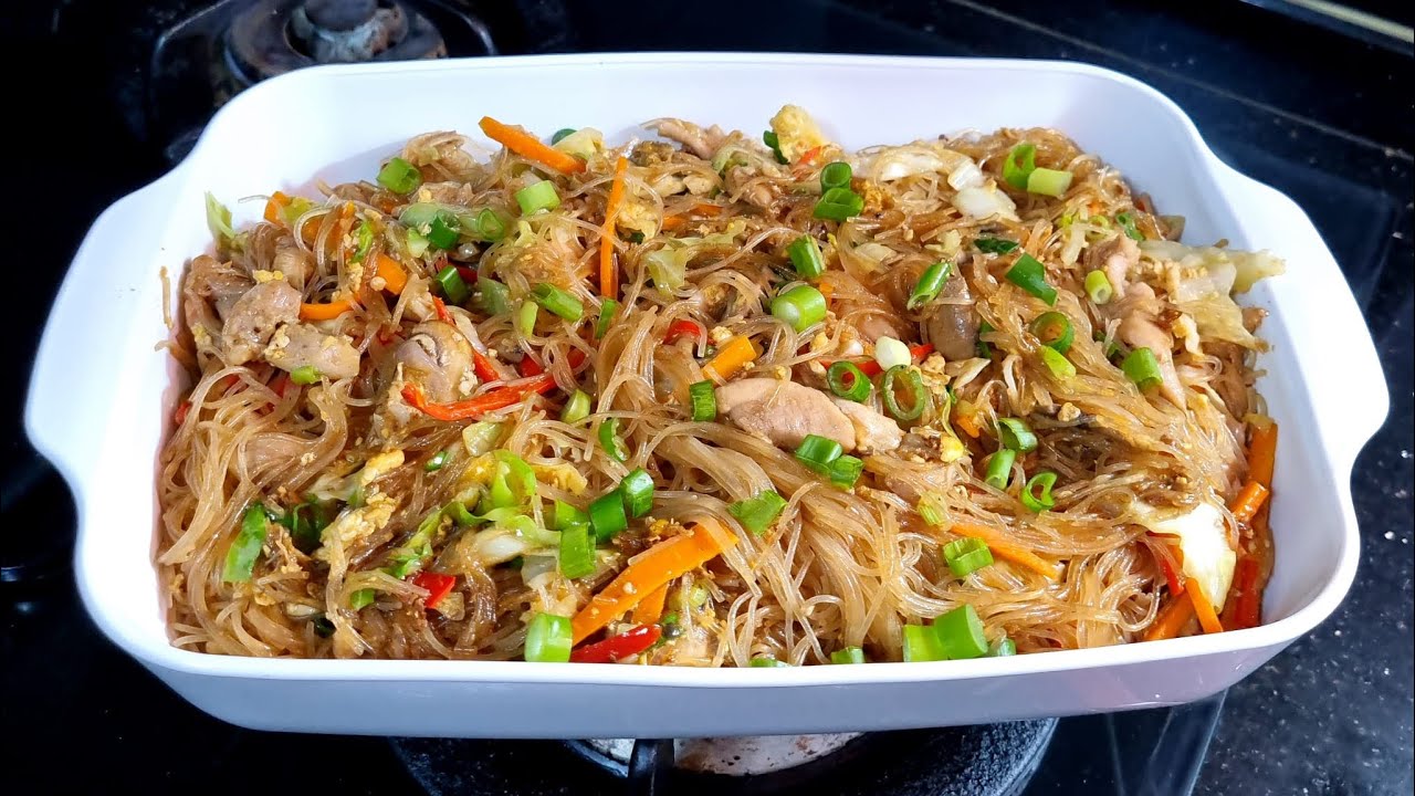 Stir fry Tang Hoon (Sotanghon) or Vermicelli or Glass Noodles// Stir Fry Glass Noodles