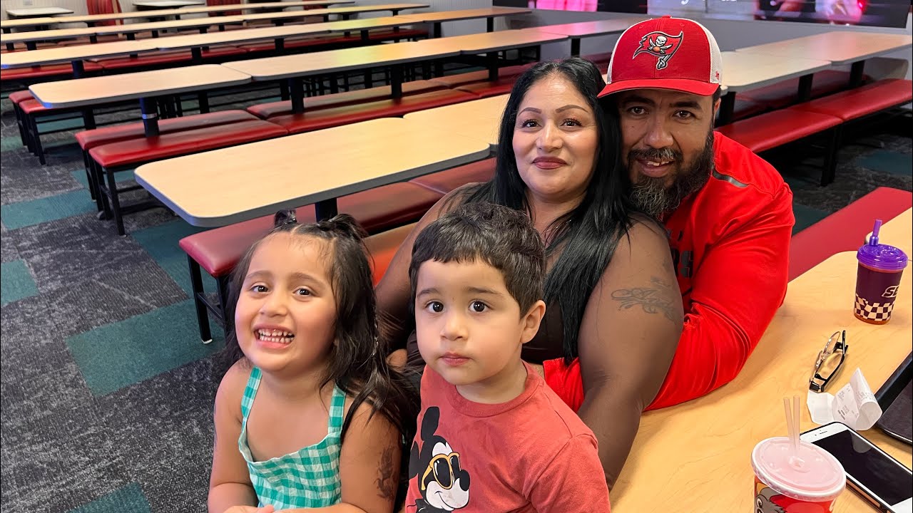 The brandon mall & Chucke E Cheese